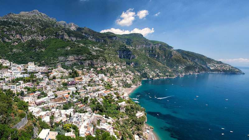 Turismo in Campania, incontro con i sindaci della Costa d'Amalfi