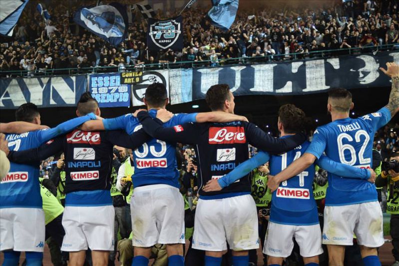 Napoli-Udinese, la tifoseria carica i suoi beniamini: «A Torino 11 leoni!»