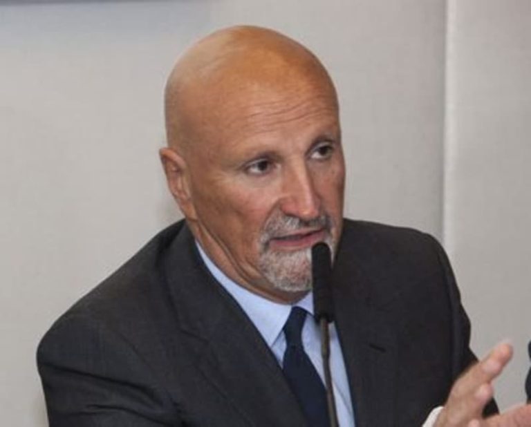 Vincenzo Onorato, copiare la legislazione britannica per tutelare i