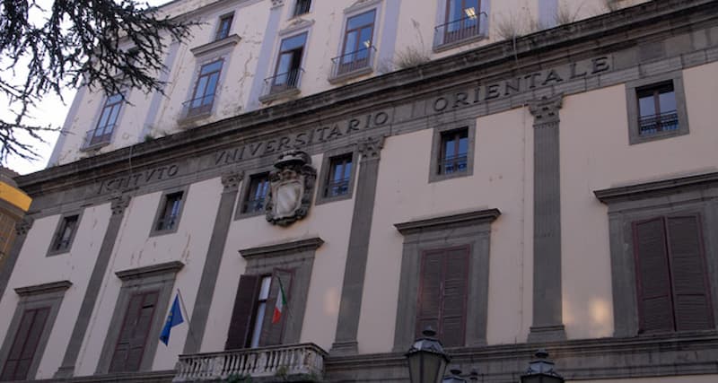 Franco Maione, incontro-lezione con gli studenti all’Orientale. Da stasera il suo spettacolo al Salvo D’Acquisto