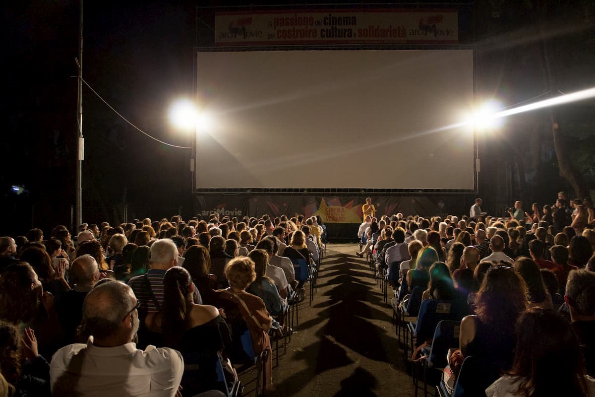 “Cinema intorno al Vesuvio”, un mese di  ospiti nazionali e cortometraggi