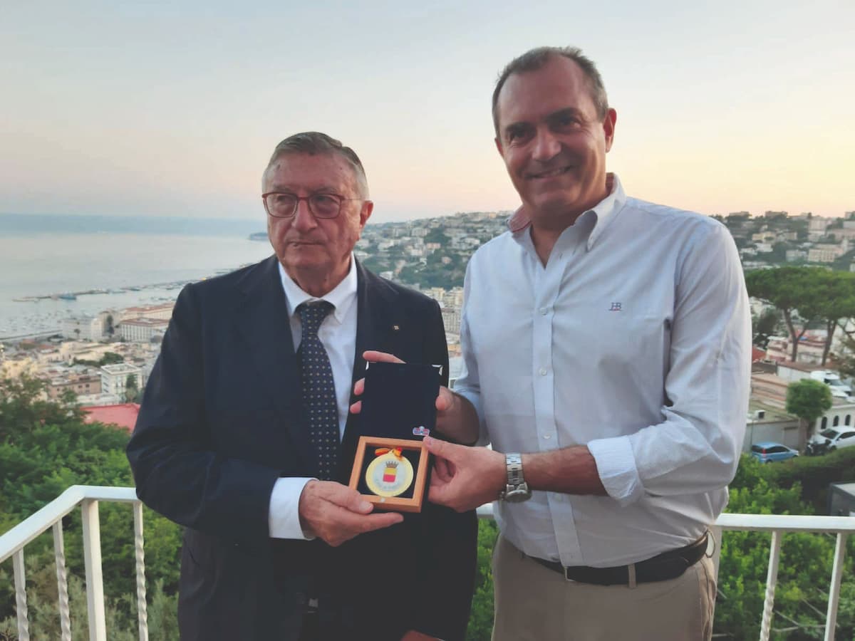 Tarro: “Il virus al caldo muore”