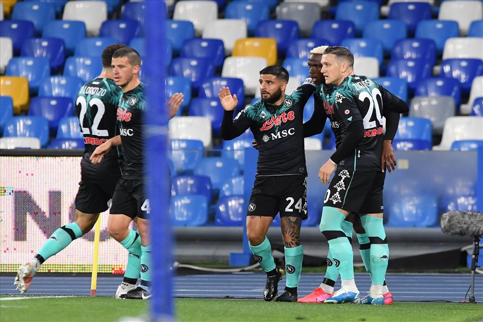 Napoli: mancato l’aggancio alla Juve, con la capolista finisce 1-1