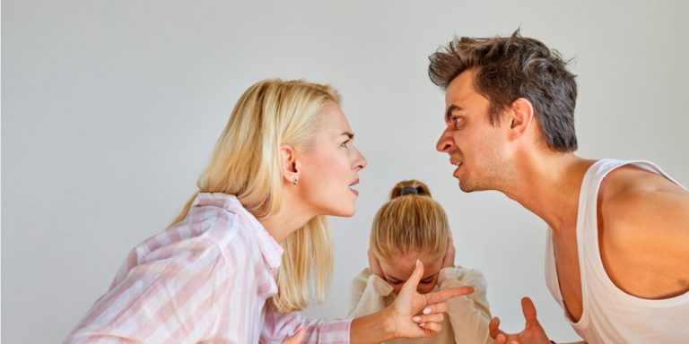 Cosa succede se mamma e papà litigano?