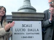 Una scalinata dedicata a Lucio Dalla