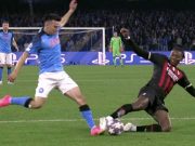 Clamoroso rigore negato al Napoli sul risultato di 0-0 che errore per Marciniak