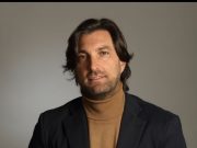 Raffaele Chianese, ingegnere e scrittore: Napoli sempre più una città in giallo. L’enigma de “La quinta carta”