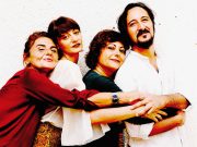 Assurd: il nuovo video. Tarantella di De Simone con tre voci e un contrabbasso elettrico