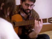 esce su YouTube “Mina e Celentano”, il nuovo videoclip del cantautore Mico Argirò