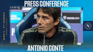 Antonio Conte in conferenza stampa pre Napoli-Cagliari