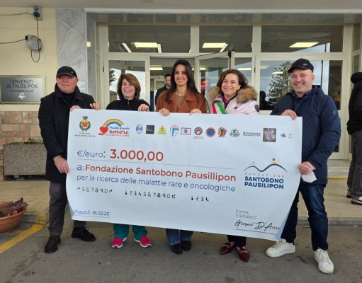 Befana Solidale a Santa Maria la Carità: consegna dell’assegno alla Fondazione Santobono-Pausillipon per la ricerca pediatrica Befana_solidale_consegna_assegno_Pausillipon