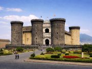Maschio Angioino, il castello simbolo del potere napoletano Maschio Angioino, il castello simbolo del potere napoletano