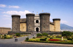 Maschio Angioino, il castello simbolo del potere napoletano Maschio Angioino, il castello simbolo del potere napoletano