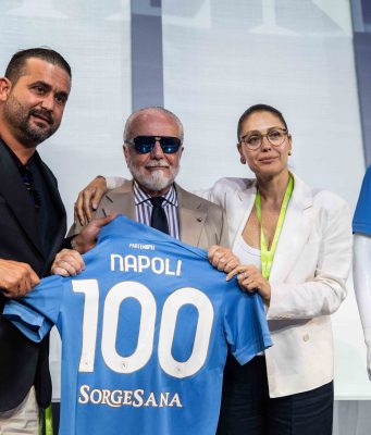 Nuova maglia Napoli Centenario: foto, dettagli e orari store per la divisa 2026/2027