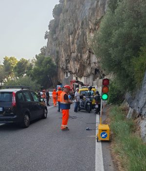 Riaperta a statale 163