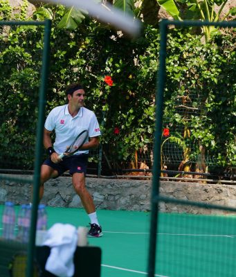 King Roger gioca tra le falesie dell’Hotel San Pietro di Positano Federer gioca in Costiera amalfitana