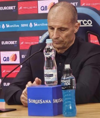 Napoli-Roma 3-3, Allegri: «Sono arrabbiato, abbiamo lasciato due punti per strada»